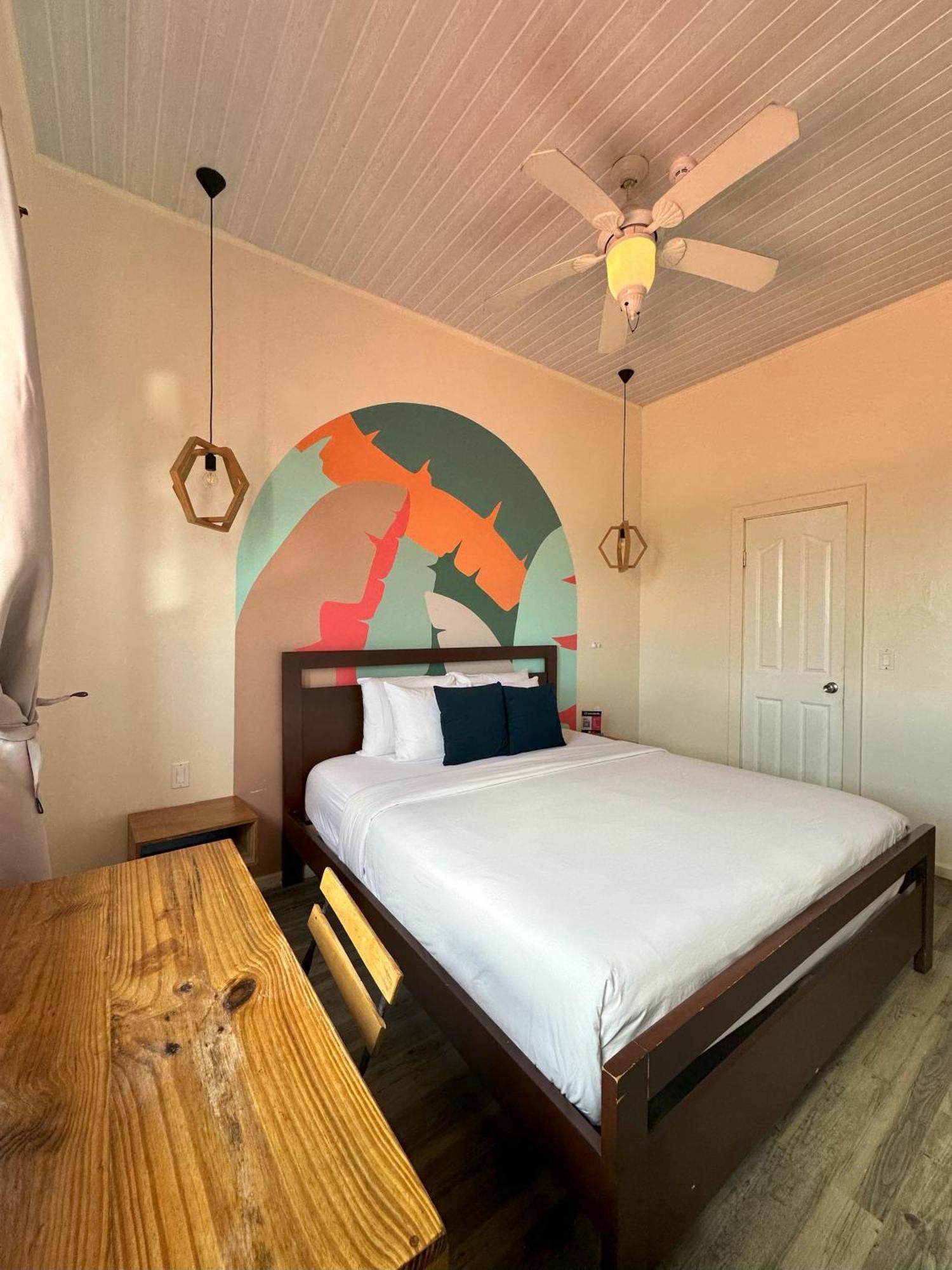 Socialtel Bocas Del Toro Hotel Екстериор снимка